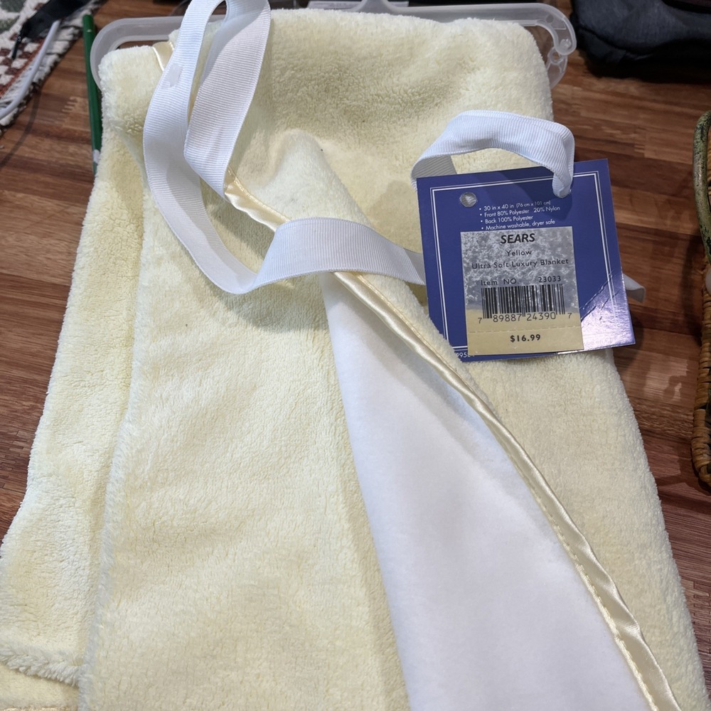 Vintage Sears Baby Blanket Yellow With Satin Trim USA
